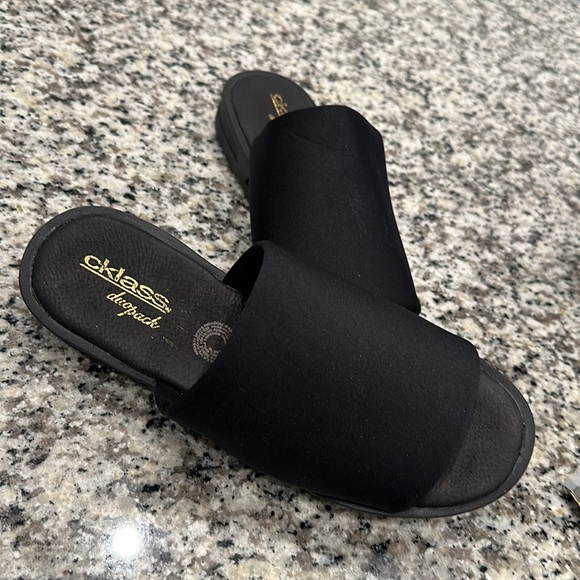 Black sandals size 9. Made in Mexico with great quality. NWT - Picture 3 of 11